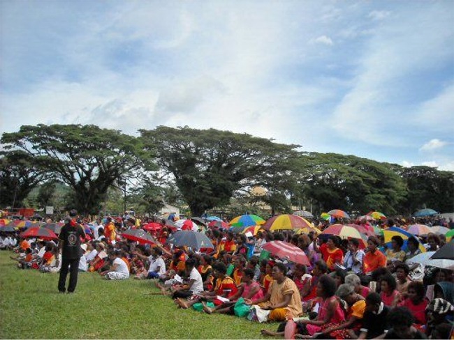 Weltgebetstag Wössingen: Viele sind wir, doch eins in Christus. Die Texte kamen von Frauen aus Papua-Neuguinea